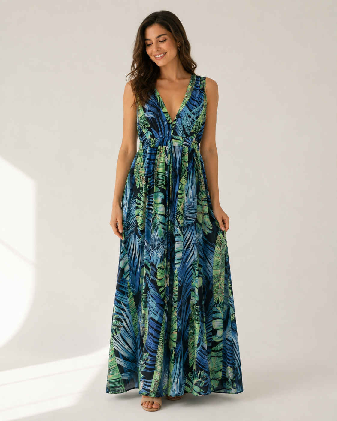Oakleigh Tropical Leaf Print Maxi Dress (Thrift Article)